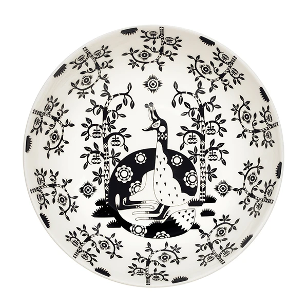 Iittala Taika Deep Plate 22 Cm, Deco Black 3 Iittala Taika Deep Plate 22 Cm, Deco Black