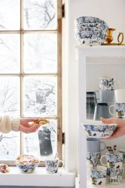 Iittala Teema Mug 0,3 L, Pearl Grey 13 Iittala Teema Mug 0,3 L, Pearl Grey -Iittala ARABIA MOOMINInsp2016 Snowhorse1 2LOW