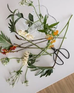 Iittala Aalto Vase 160 Mm, Clear 13 Iittala Aalto Vase 160 Mm, Clear -Iittala Design Stories 3 VASES 28vol.129 3