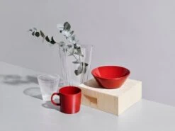 Iittala Teema Mug 0,3 L, Red 7 Iittala Teema Mug 0,3 L, Red -Iittala Iittala 2017 christmas Aalto Kastehelmi Teema 1