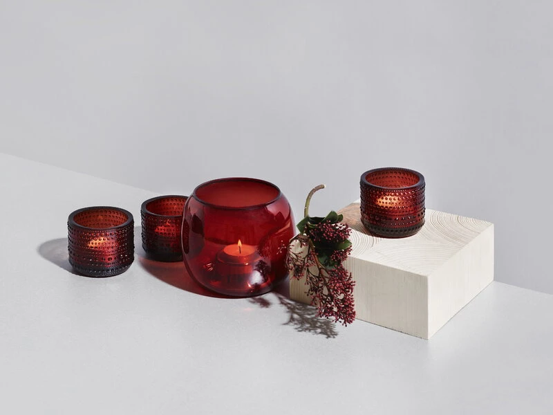 Iittala Kastehelmi Tealight Candleholder 64 Mm, Cranberry 7 Iittala Kastehelmi Tealight Candleholder 64 Mm, Cranberry - Image 5