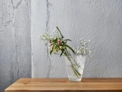 Iittala Kastehelmi Vase 154 Mm, Clear 13 Iittala Kastehelmi Vase 154 Mm, Clear -Iittala Iittala 2018 Kastehelmi vase