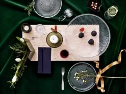 Iittala Ultima Thule Serving Platter 370 Mm 10 Iittala Ultima Thule Serving Platter 370 Mm -Iittala Iittala 2018 Nappula Ultima Thule Ruutu Kastehelmi new