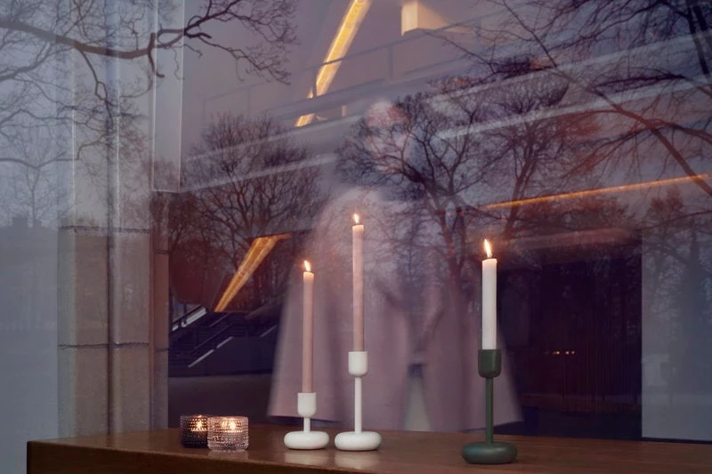 Iittala Kastehelmi Tealight Candleholder 64 Mm, Clear 3 Iittala Kastehelmi Tealight Candleholder 64 Mm, Clear - Image 2