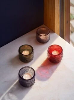 Iittala Kastehelmi Tealight Candleholder 64 Mm, Cranberry 9 Iittala Kastehelmi Tealight Candleholder 64 Mm, Cranberry -Iittala Iittala 2020 Kastehelmi 1007583 1014351 1025662 1