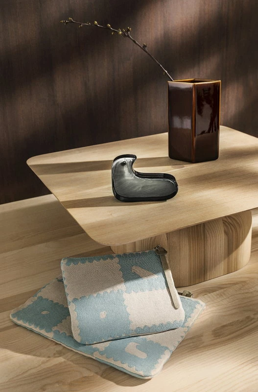 Iittala Ruutu Ceramic Vase, 180 Mm, Brown 7 Iittala Ruutu Ceramic Vase, 180 Mm, Brown - Image 5