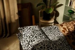 Iittala OTC Cheetah Blanket, Brown 12 Iittala OTC Cheetah Blanket, Brown -Iittala Iittala 2021 OTC Bedlinen Blanket cheetah Birds by Toikka